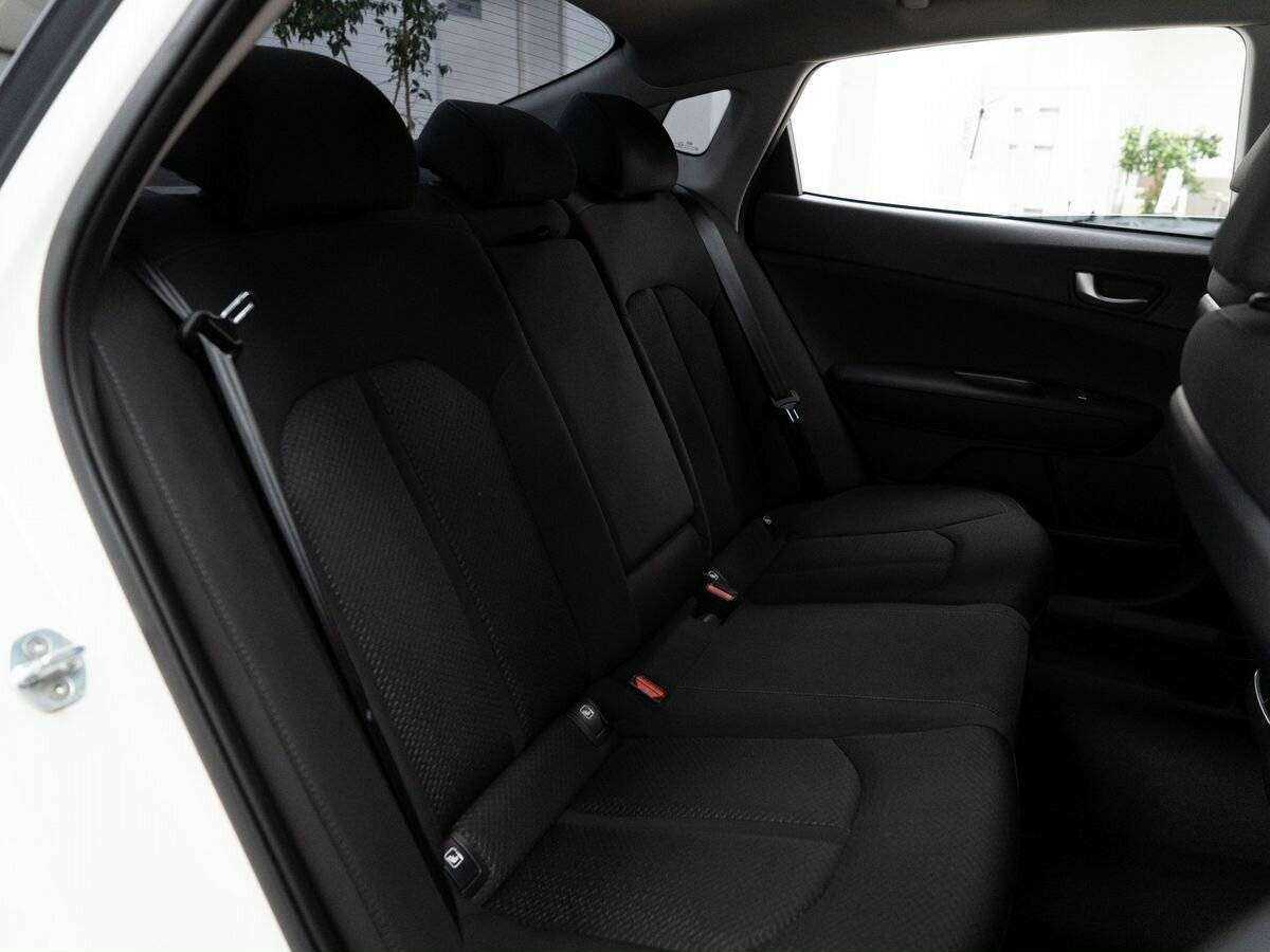 Б/У Киа Оптима 2019 года. Фото: #8