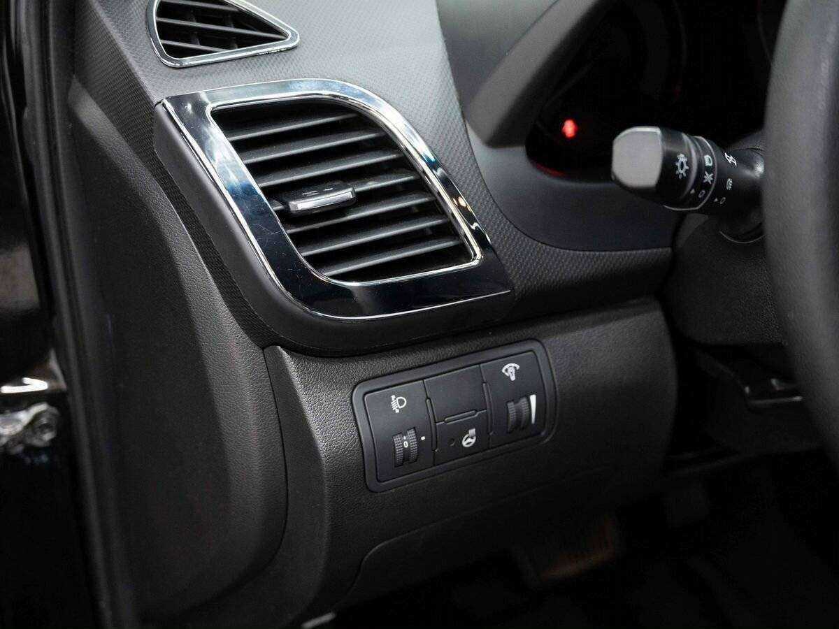 Б/У Хендай Солярис 2016 года. Фото: #17