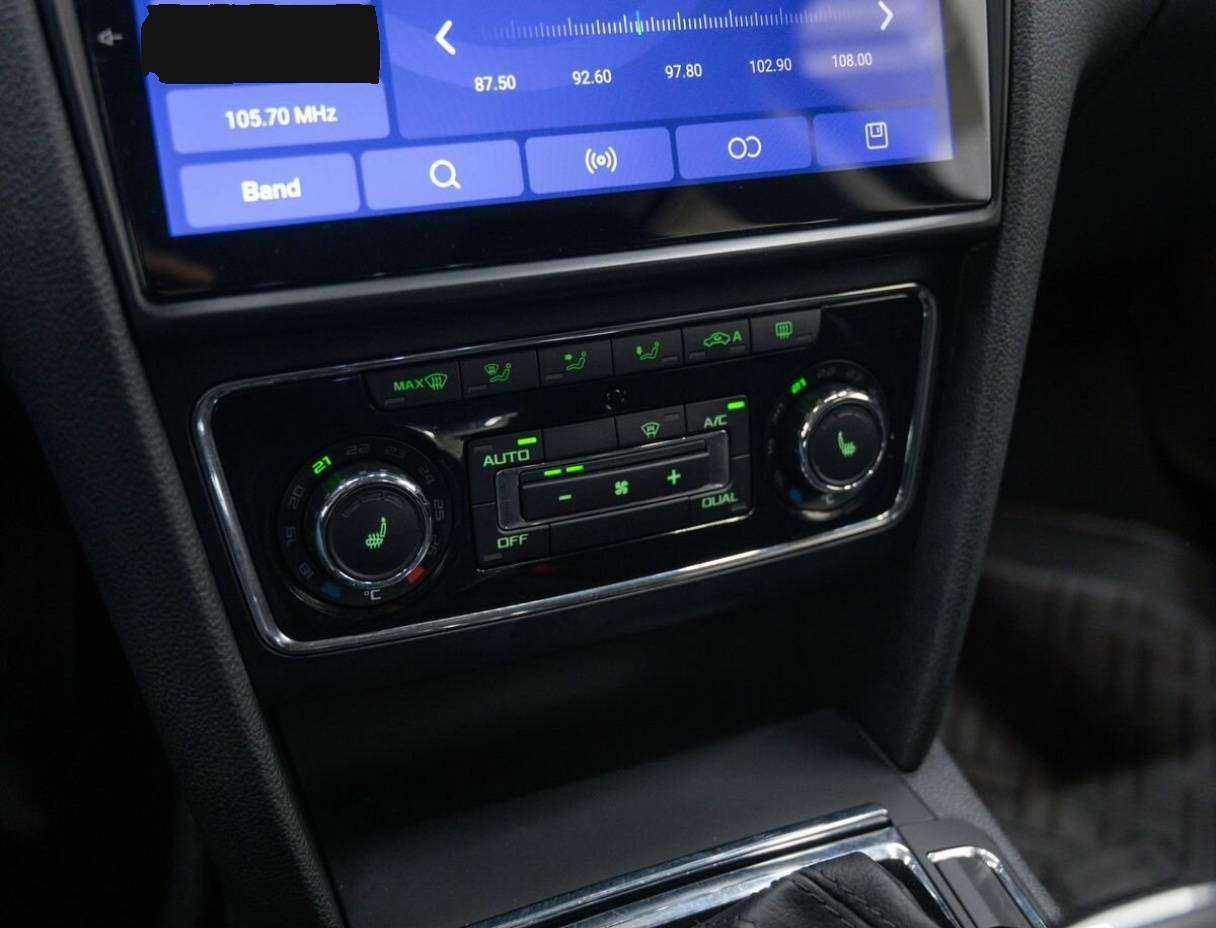 Б/У Шкода Суперб 2014 года. Фото: #22