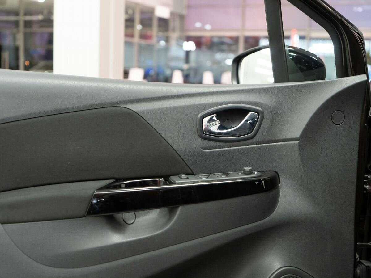 Б/У Рено Каптюр 2017 года. Фото: #13