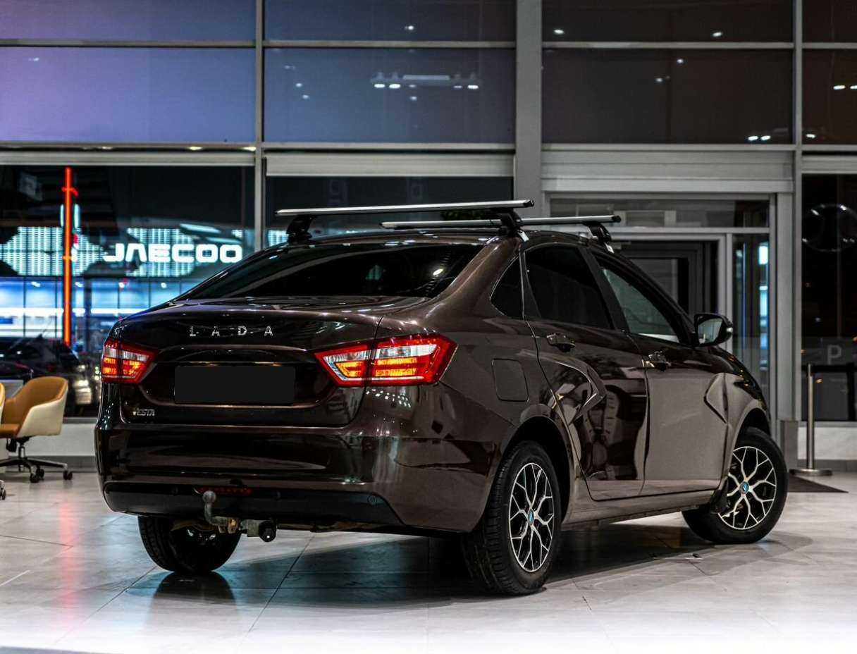 Б/У Лада (ВАЗ) Веста 2021 года. Фото: #2