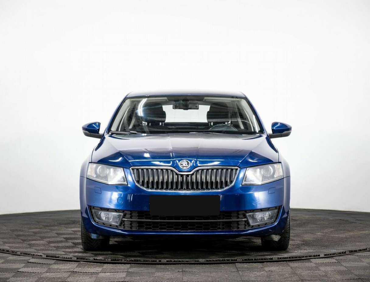 Б/У Шкода Октавия 2015 года. Фото: #1
