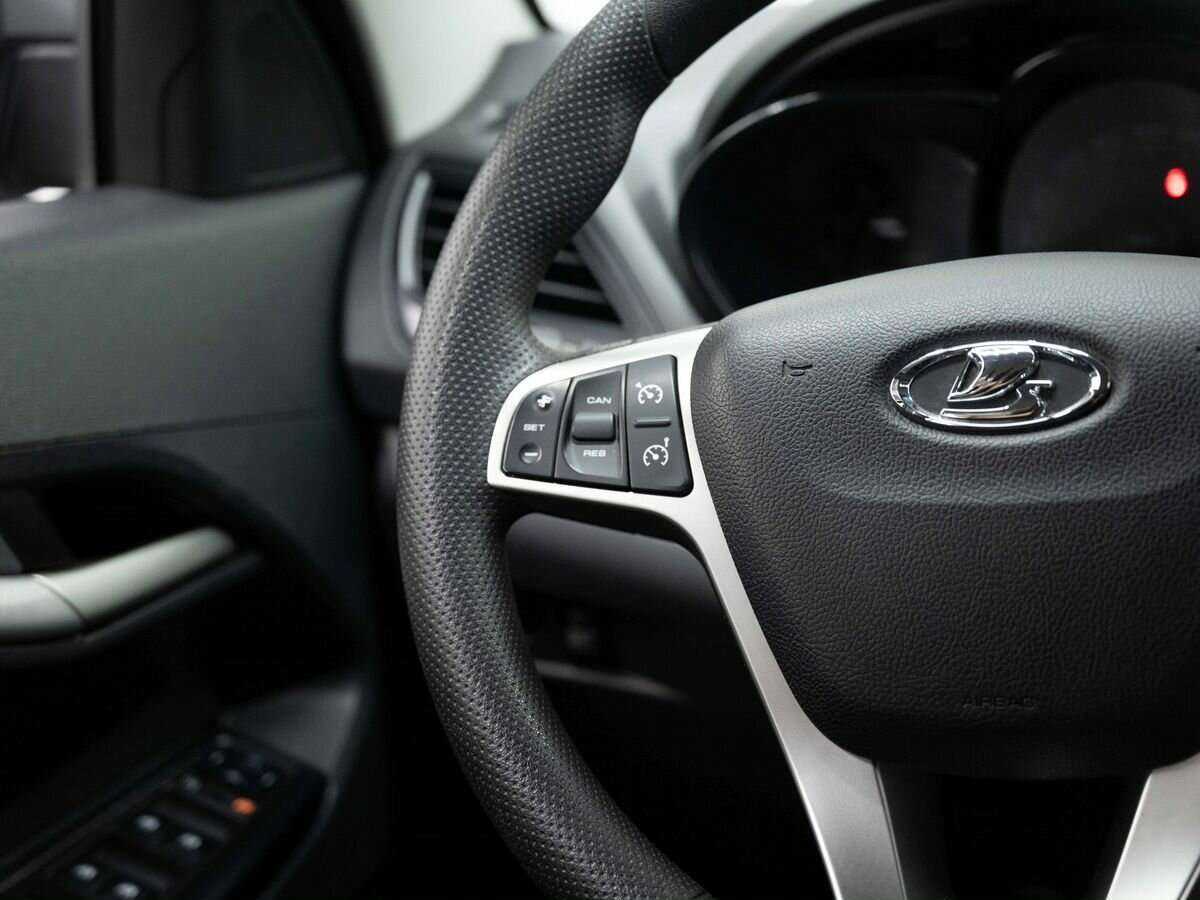 Б/У Лада (ВАЗ) Веста 2020 года. Фото: #14