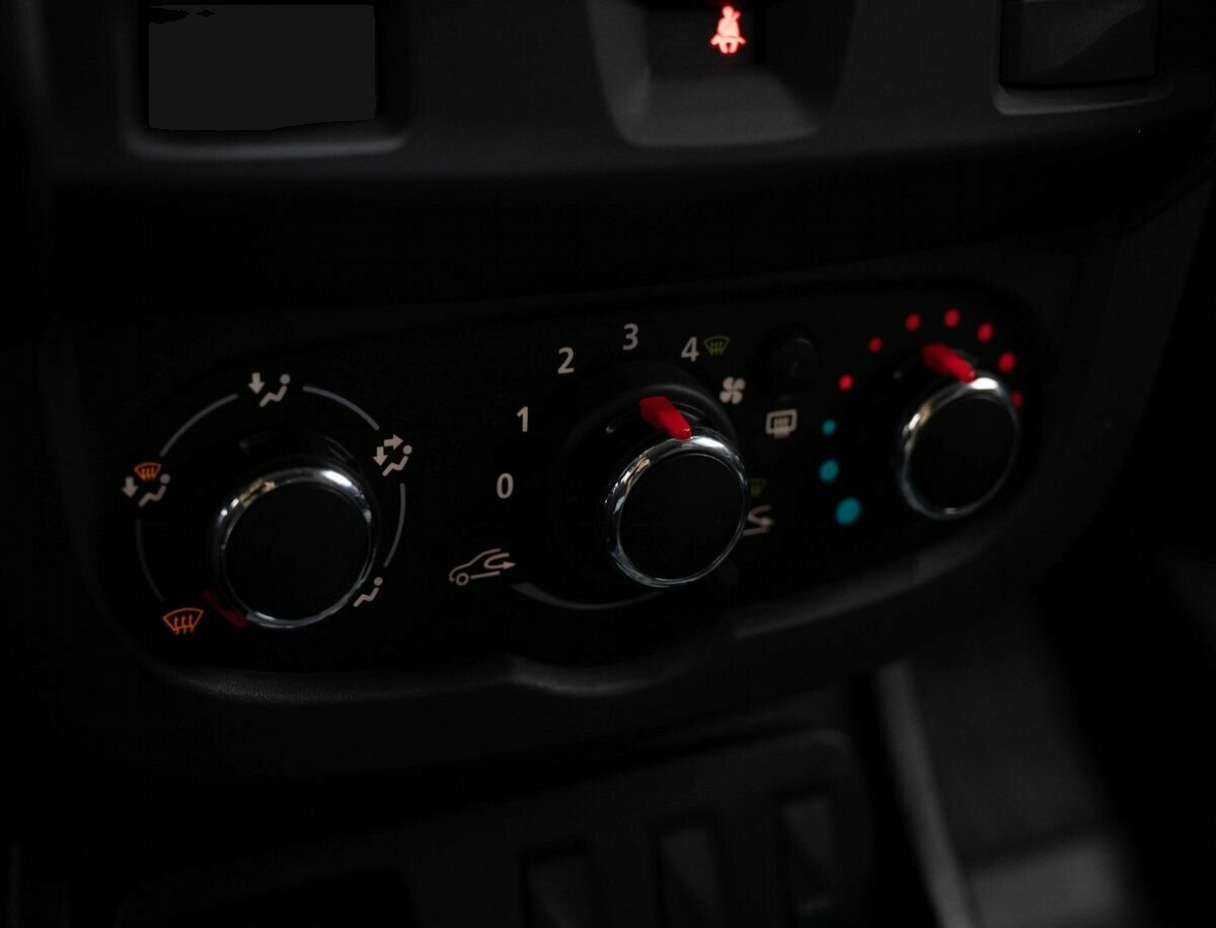 Б/У Рено Дастер 2017 года. Фото: #16