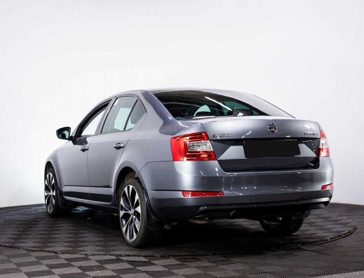 Б/У Шкода Октавия 2016 года. Фото: #3