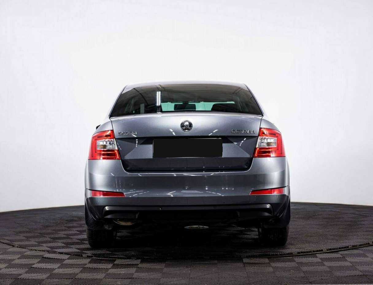 Б/У Шкода Октавия 2016 года. Фото: #4