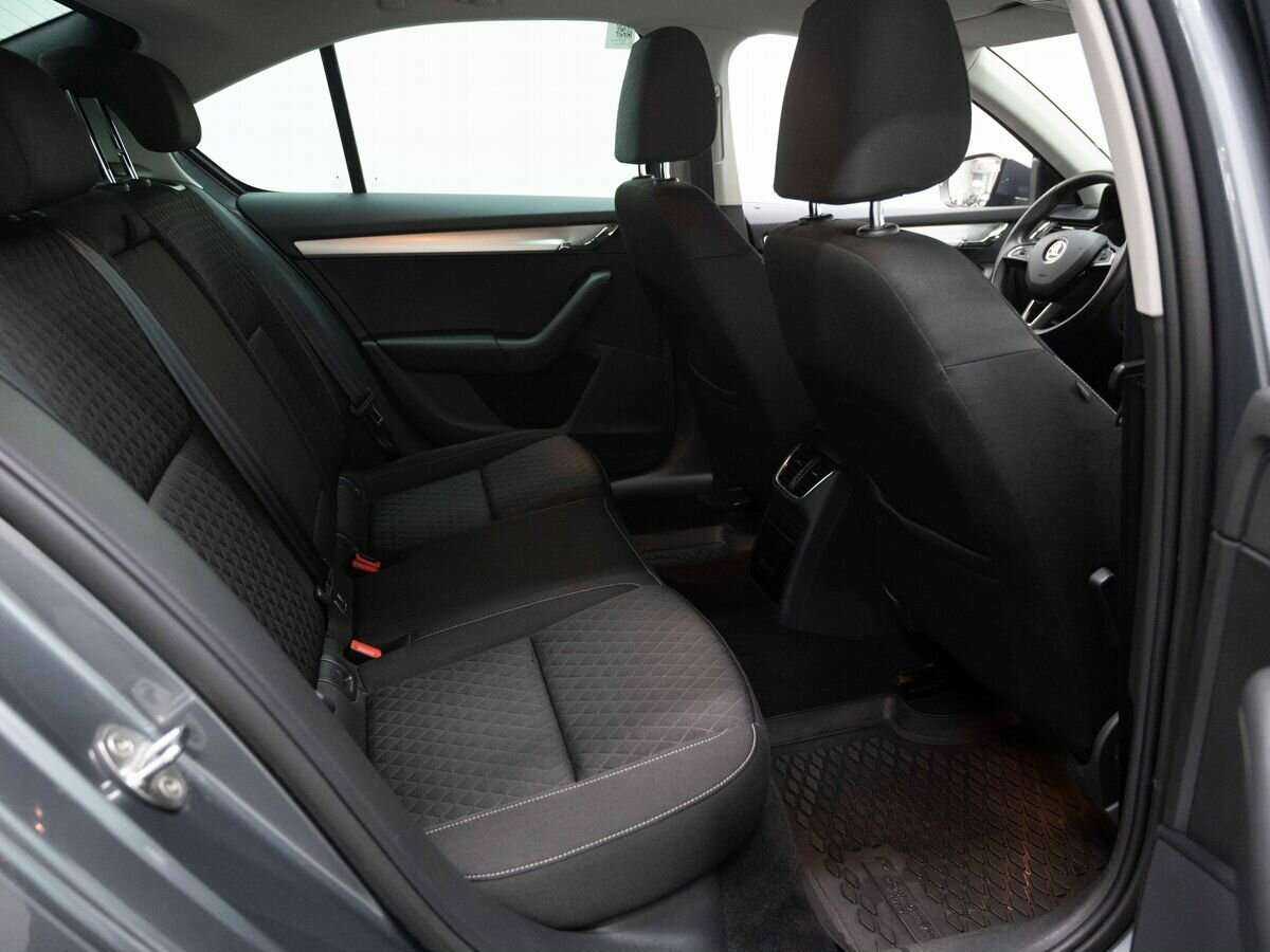 Б/У Шкода Октавия 2016 года. Фото: #12