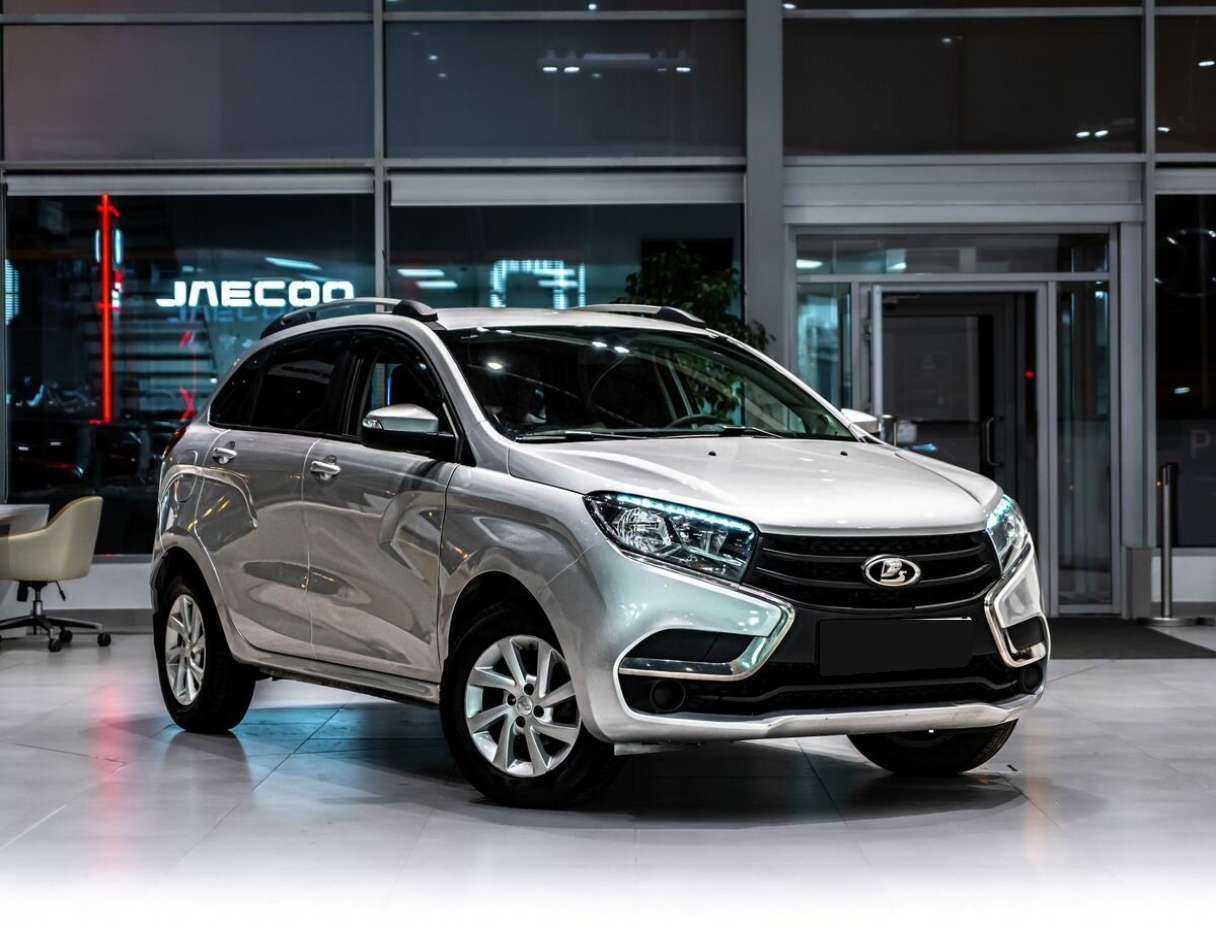 Б/У Лада (ВАЗ) ИКСРЭЙ 2017 года. Фото: #1