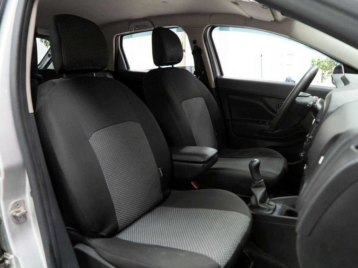 Б/У Лада (ВАЗ) ИКСРЭЙ 2017 года. Фото: #8