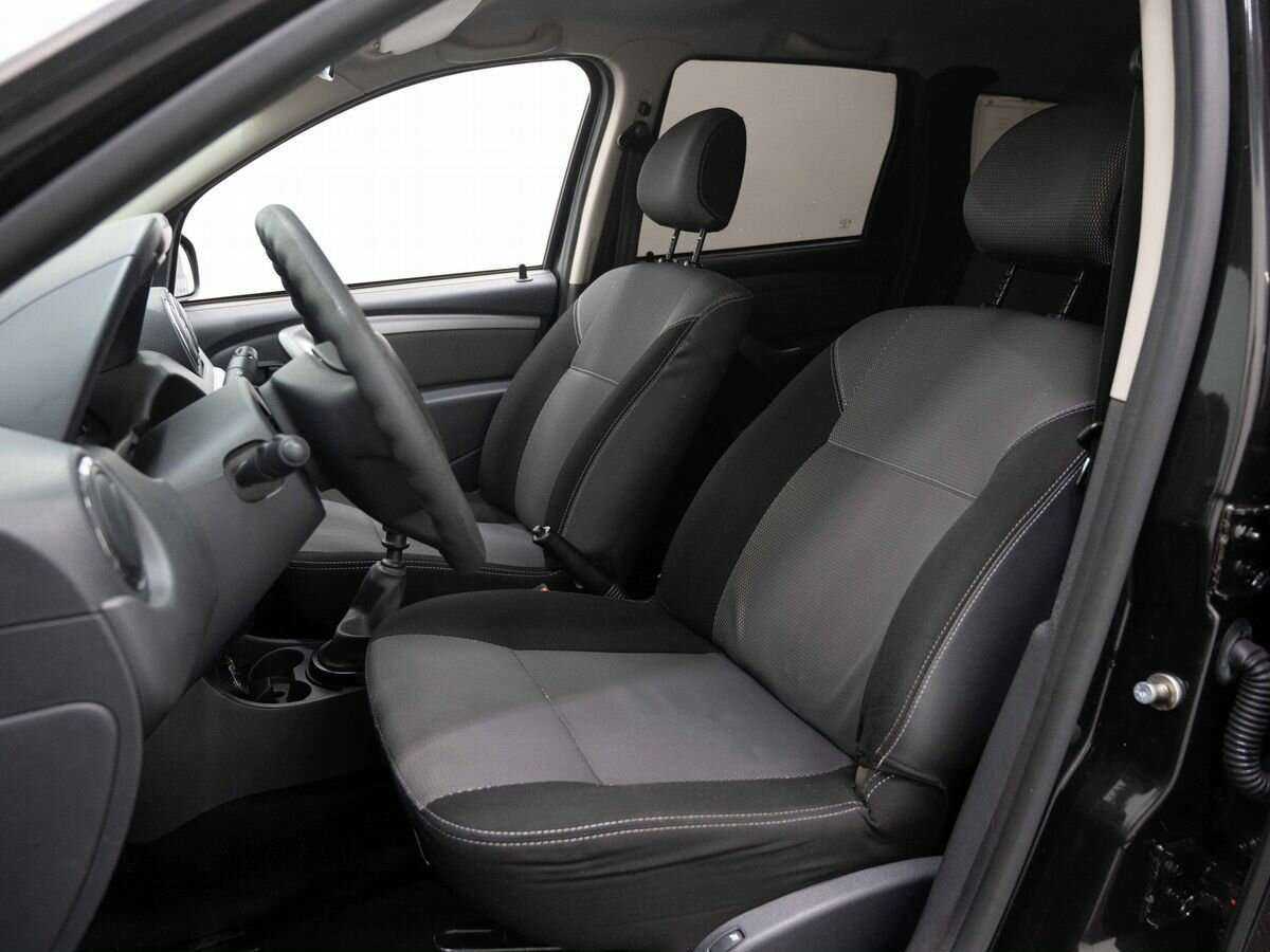 Б/У Рено Дастер 2013 года. Фото: #7