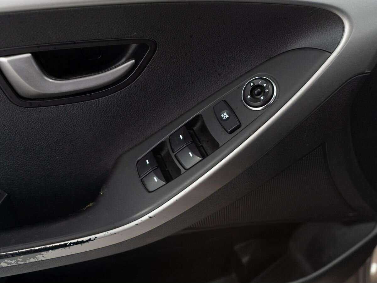 Б/У Хендай ай30 2013 года. Фото: #13