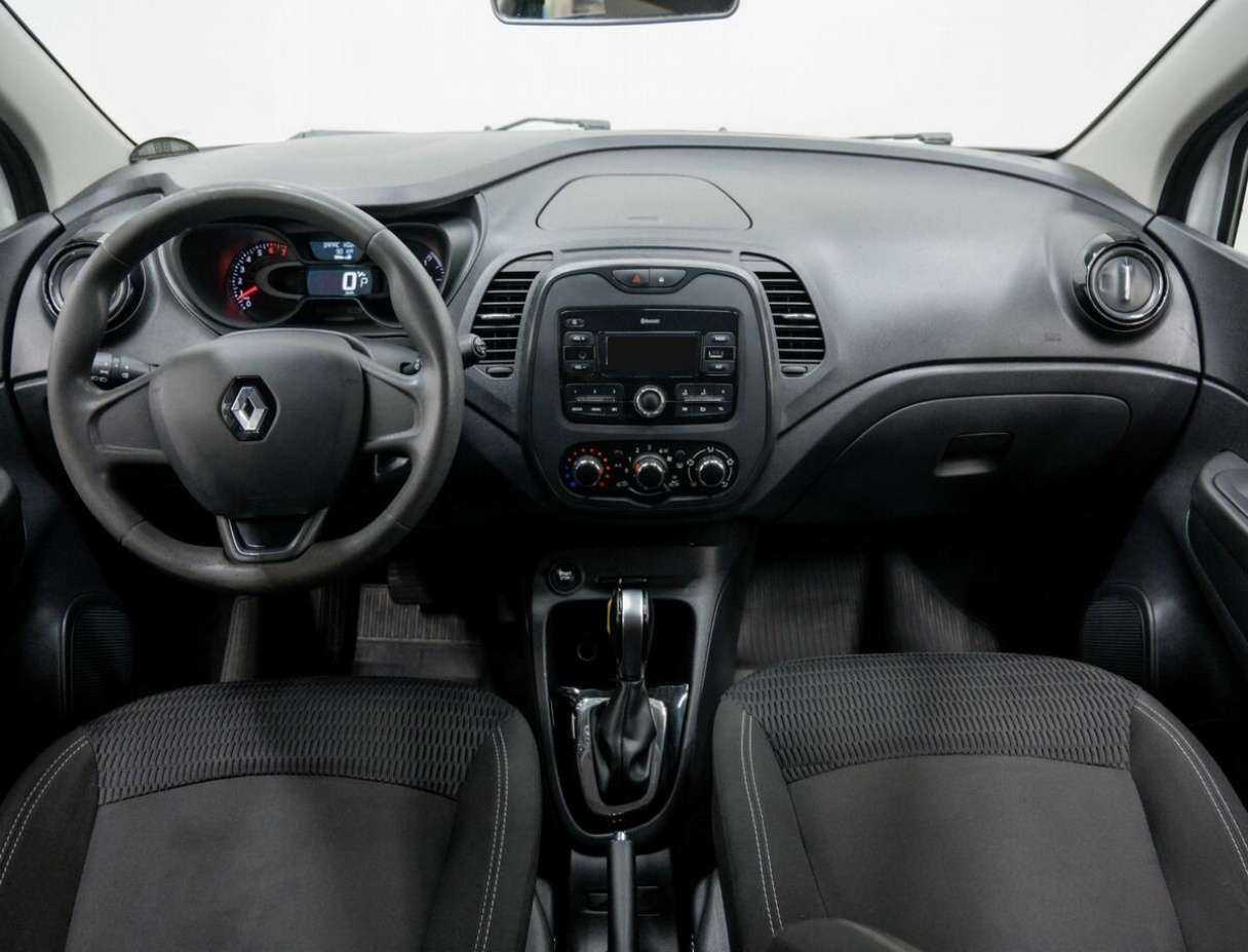 Б/У Рено Каптюр 2018 года. Фото: #9