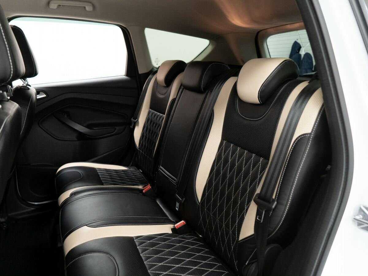 Б/У Форд Куга 2015 года. Фото: #6