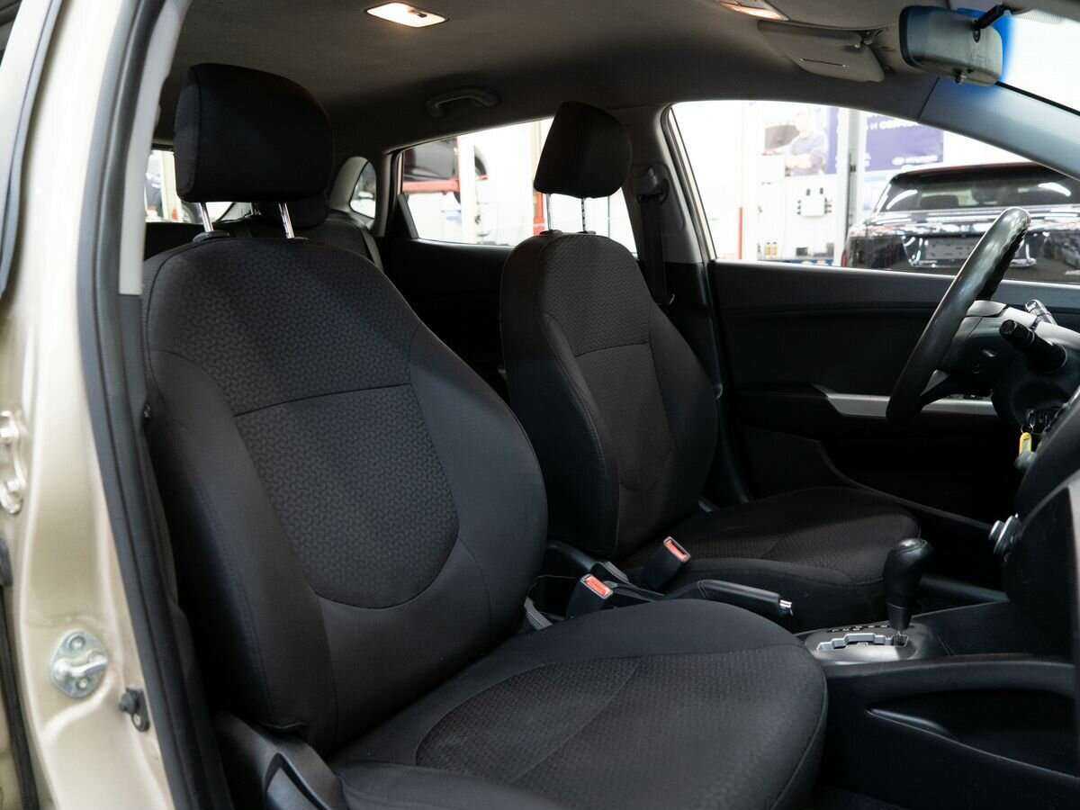 Б/У Киа Рио 2012 года. Фото: #7