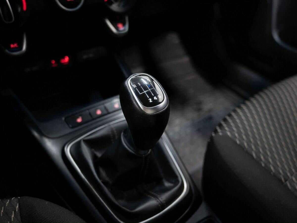 Б/У Киа Рио 2018 года. Фото: #22