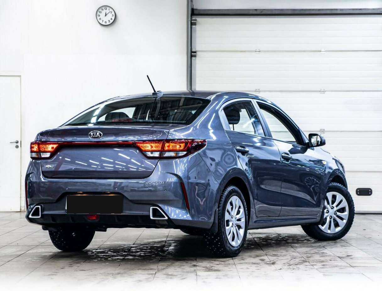 Б/У Киа Рио 2021 года. Фото: #2