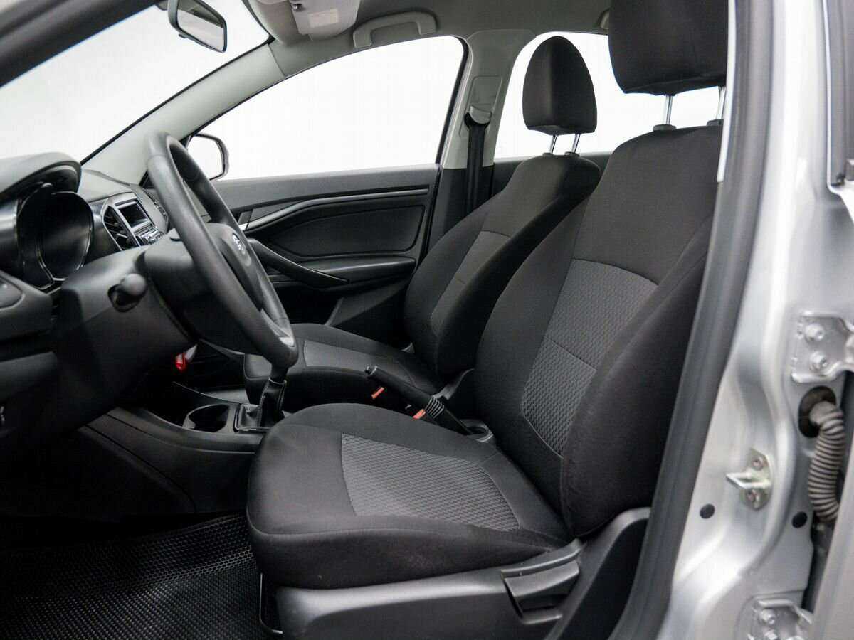 Б/У Лада (ВАЗ) Веста 2020 года. Фото: #12