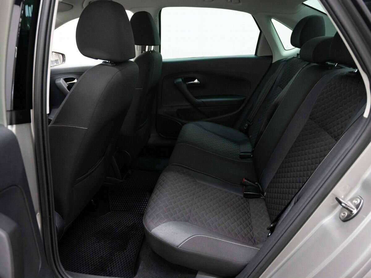 Б/У Фольксваген Поло 2018 года. Фото: #8