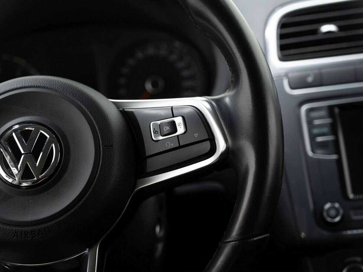 Б/У Фольксваген Поло 2018 года. Фото: #15