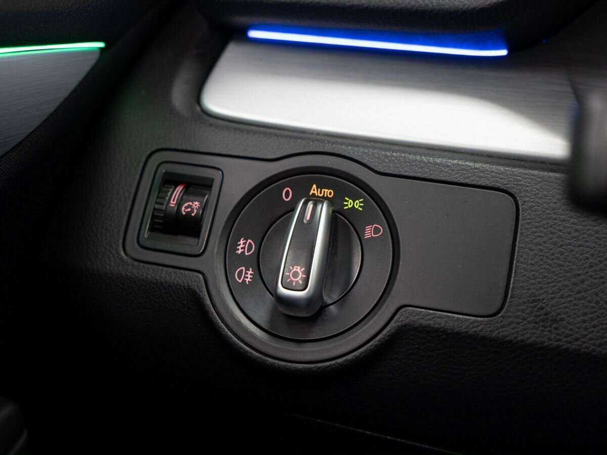 Б/У Фольксваген Пассат ЦЦ 2012 года. Фото: #15