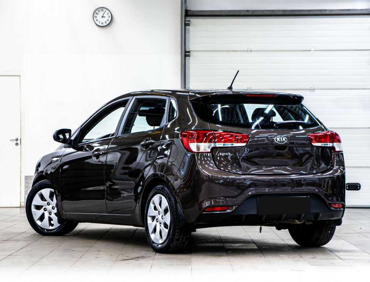 Б/У Киа Рио 2015 года. Фото: #3