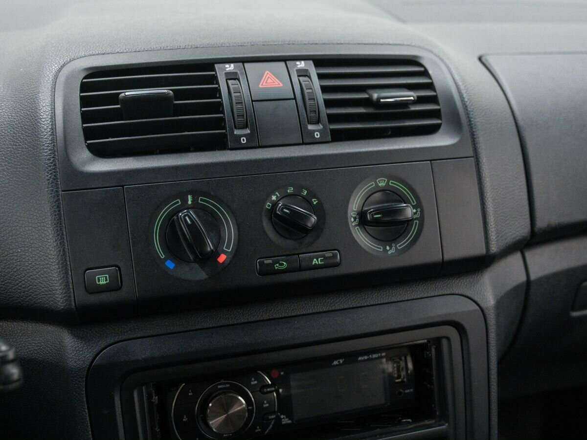 Б/У Шкода Фабия 2012 года. Фото: #20