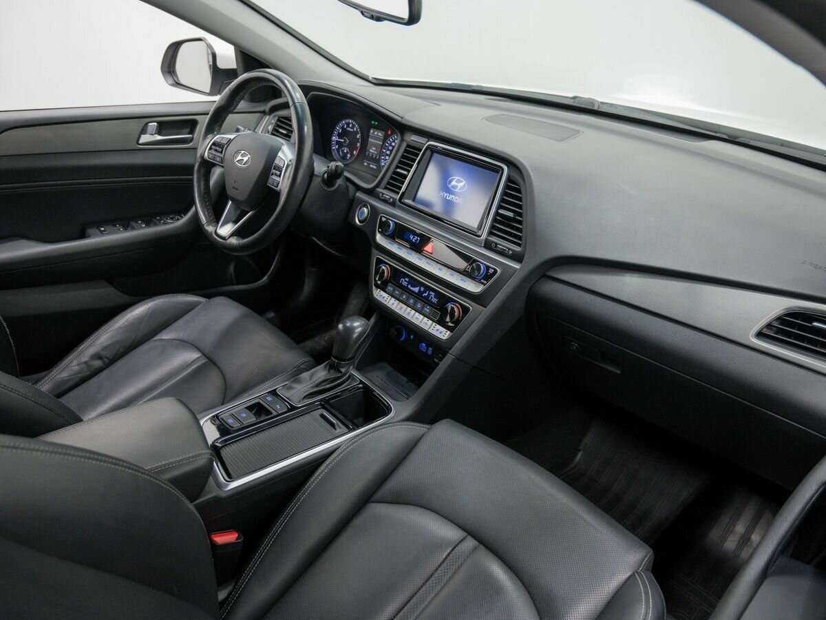 Б/У Хендай Соната 2017 года. Фото: #10