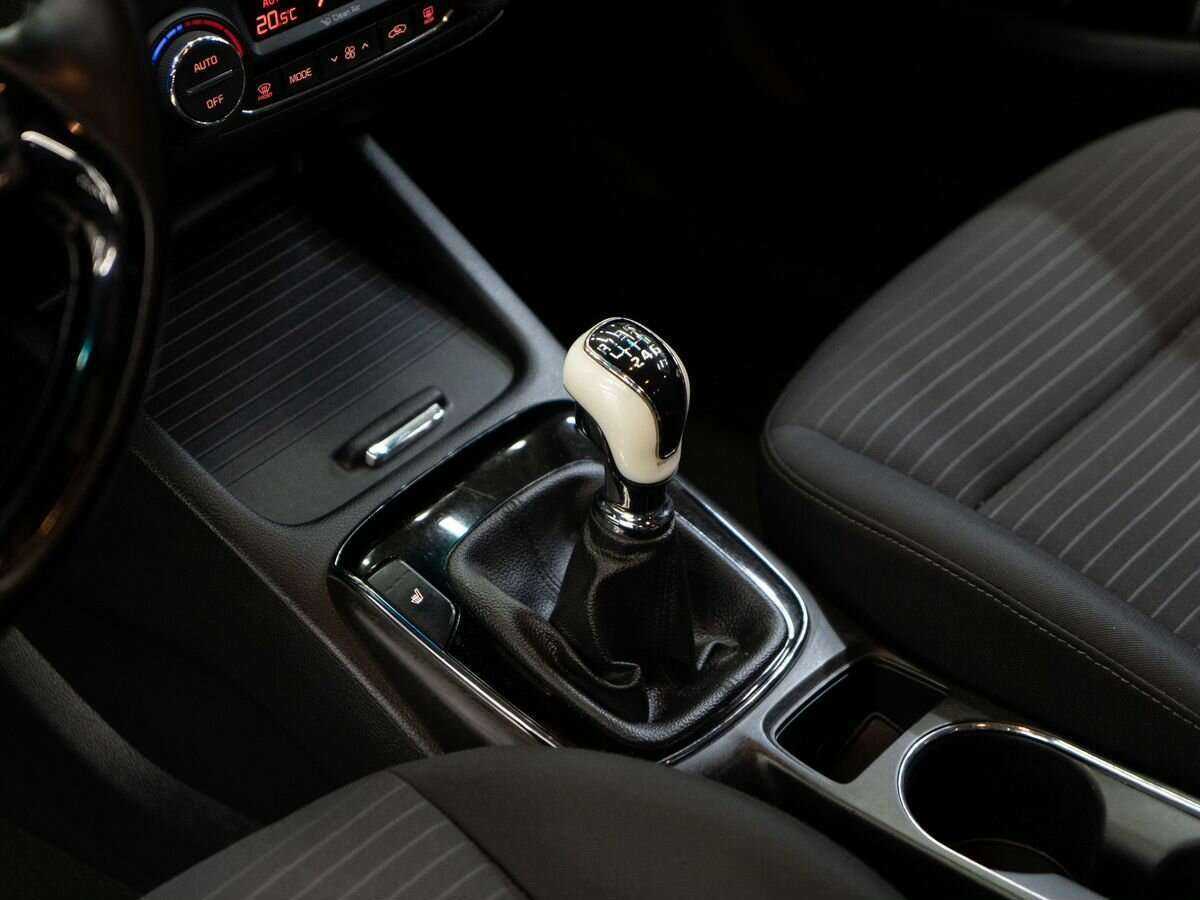 Б/У Киа Церато 2017 года. Фото: #10