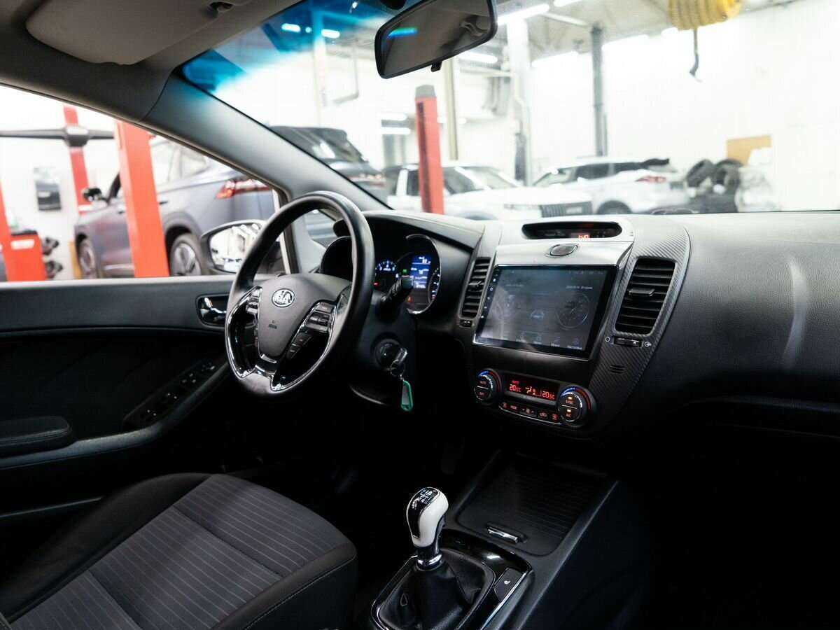 Б/У Киа Церато 2017 года. Фото: #15