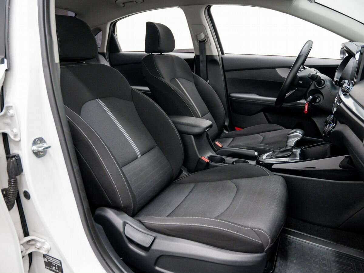 Б/У Киа Церато 2019 года. Фото: #7