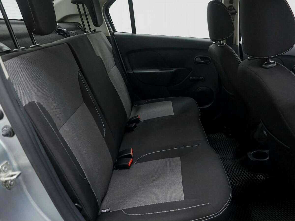 Б/У Рено Логан 2022 года. Фото: #8