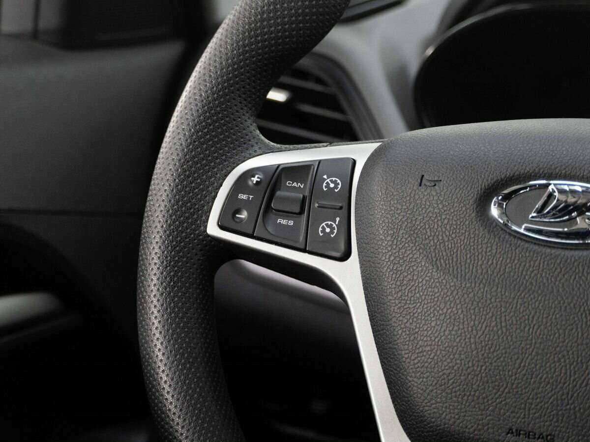 Б/У Лада (ВАЗ) Веста 2020 года. Фото: #13