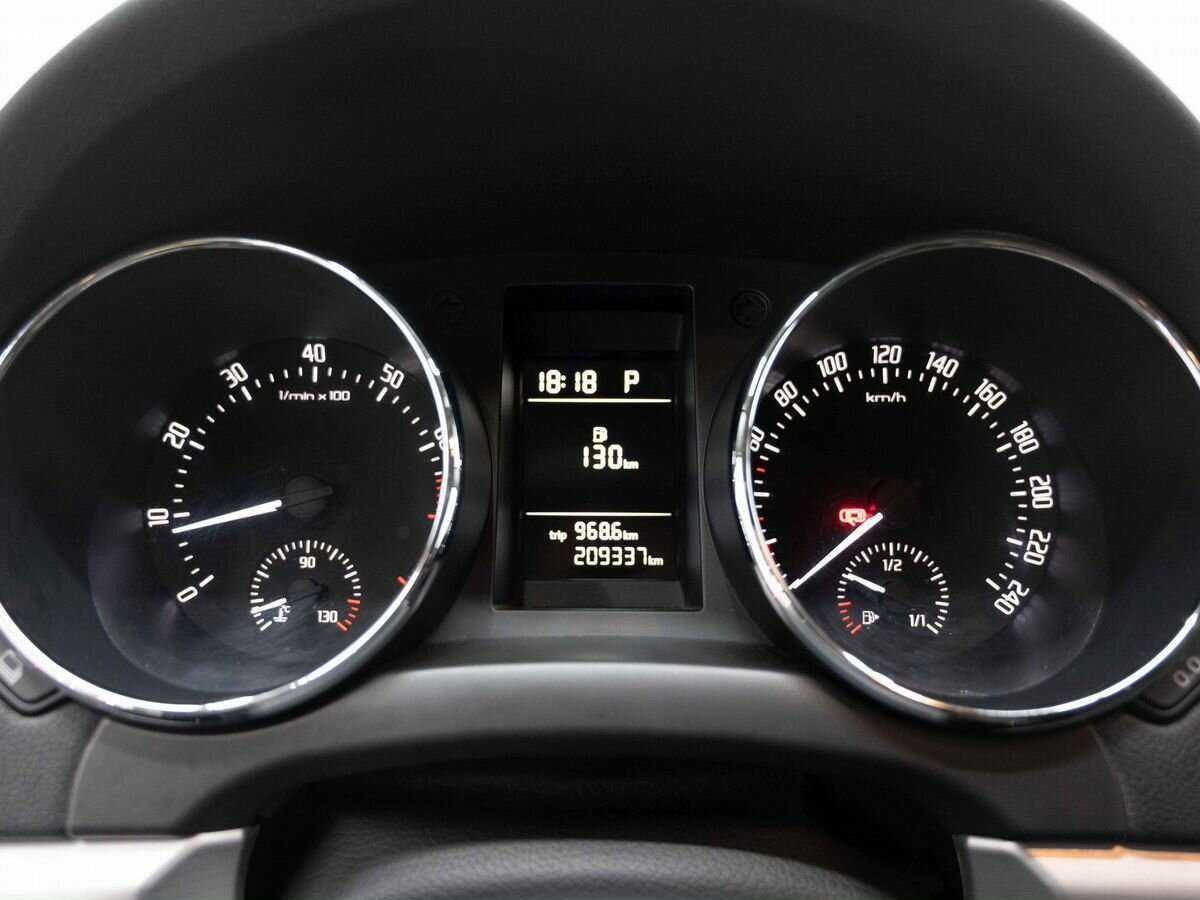 Б/У Шкода Йети 2014 года. Фото: #13