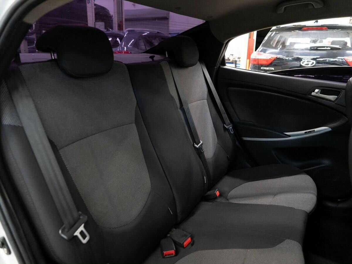 Б/У Хендай Солярис 2013 года. Фото: #4