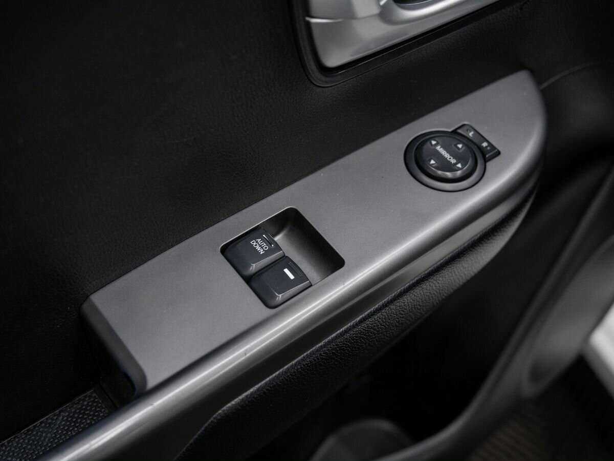 Б/У Киа Рио 2017 года. Фото: #14