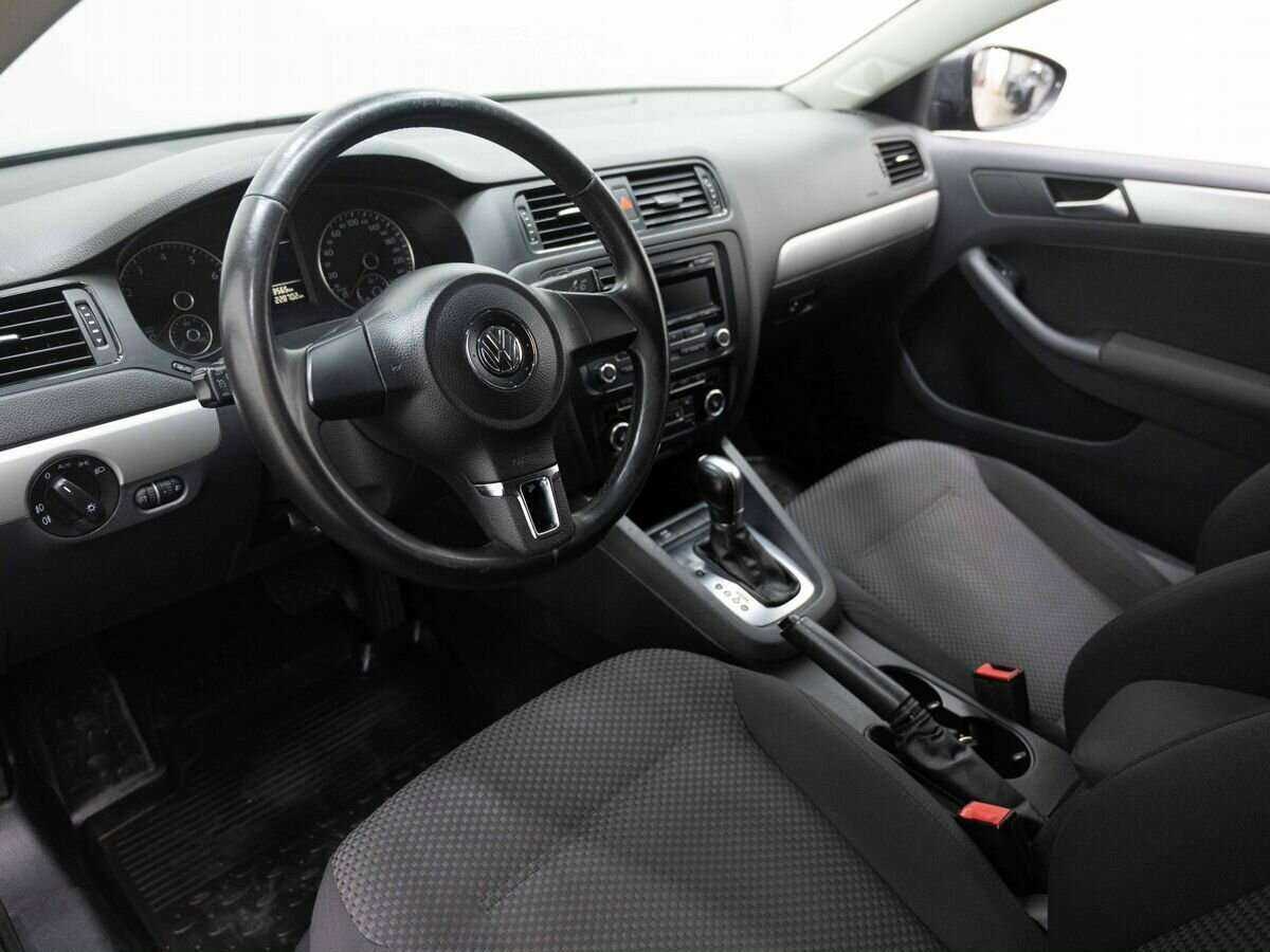 Б/У Фольксваген Джетта 2012 года. Фото: #5