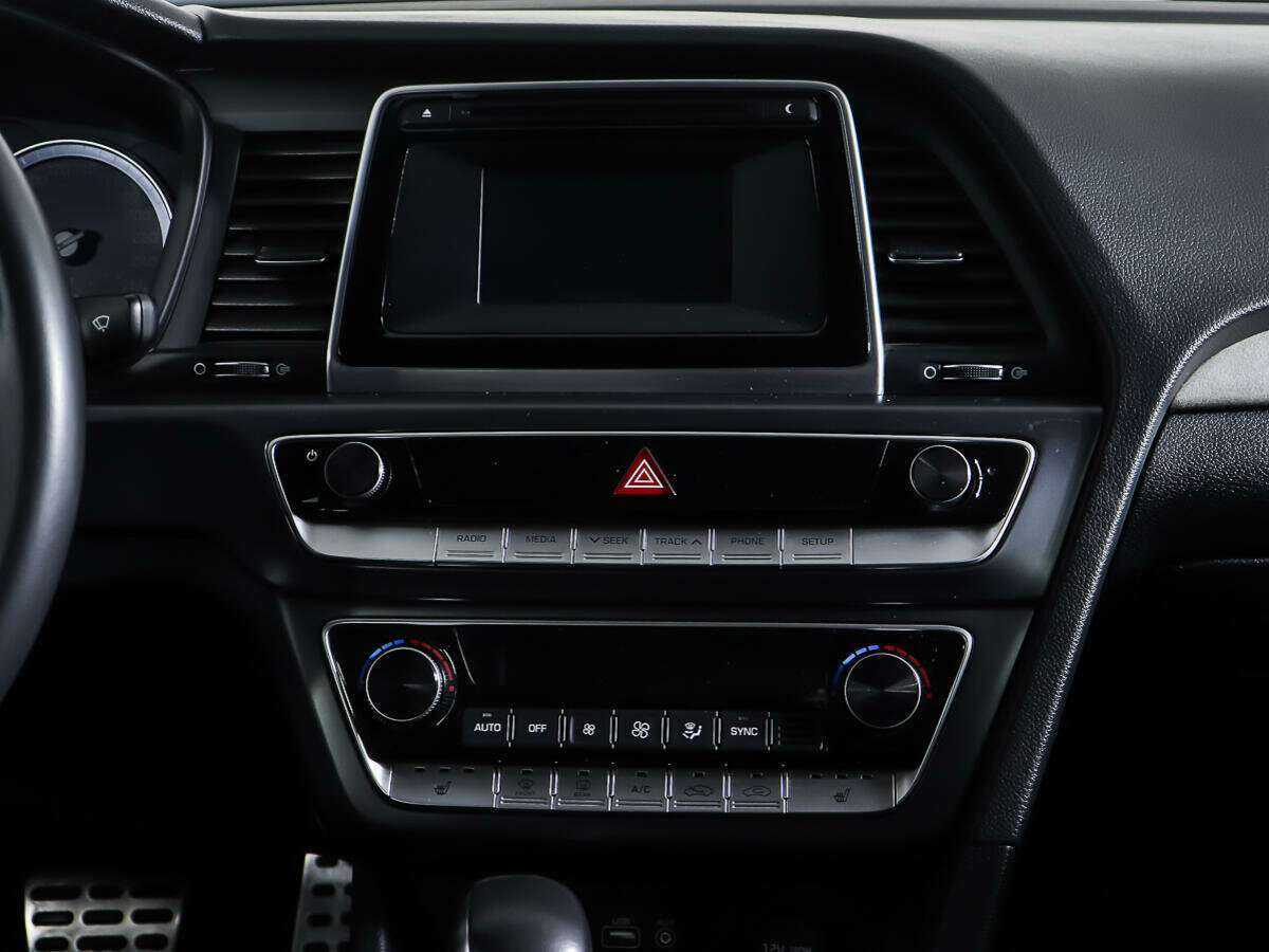 Б/У Хендай Соната 2018 года. Фото: #11