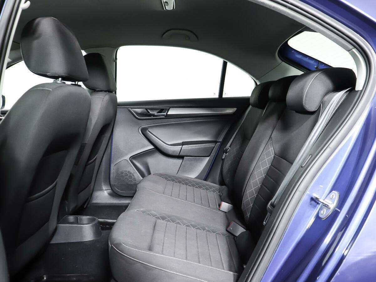 Б/У Шкода Рапид 2017 года. Фото: #11