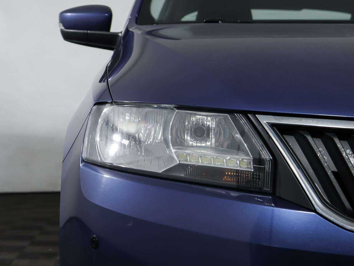 Б/У Шкода Рапид 2017 года. Фото: #23