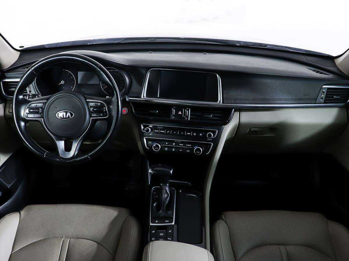 Б/У Киа Оптима 2017 года. Фото: #10