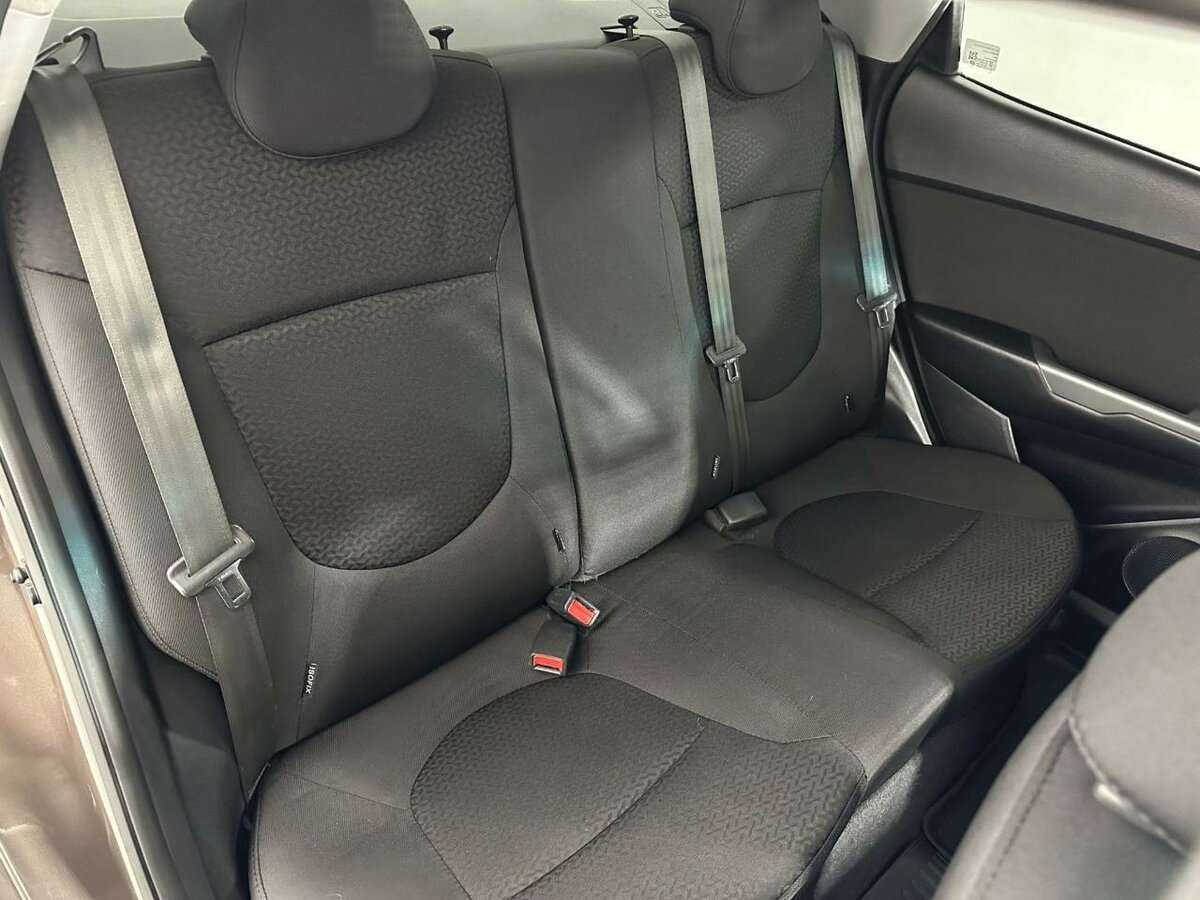 Б/У Киа Рио 2015 года. Фото: #12