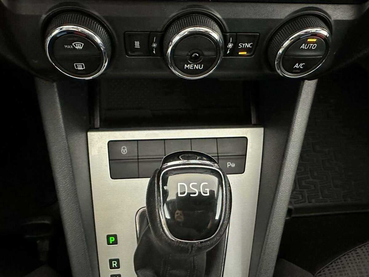 Б/У Шкода Октавия 2016 года. Фото: #12