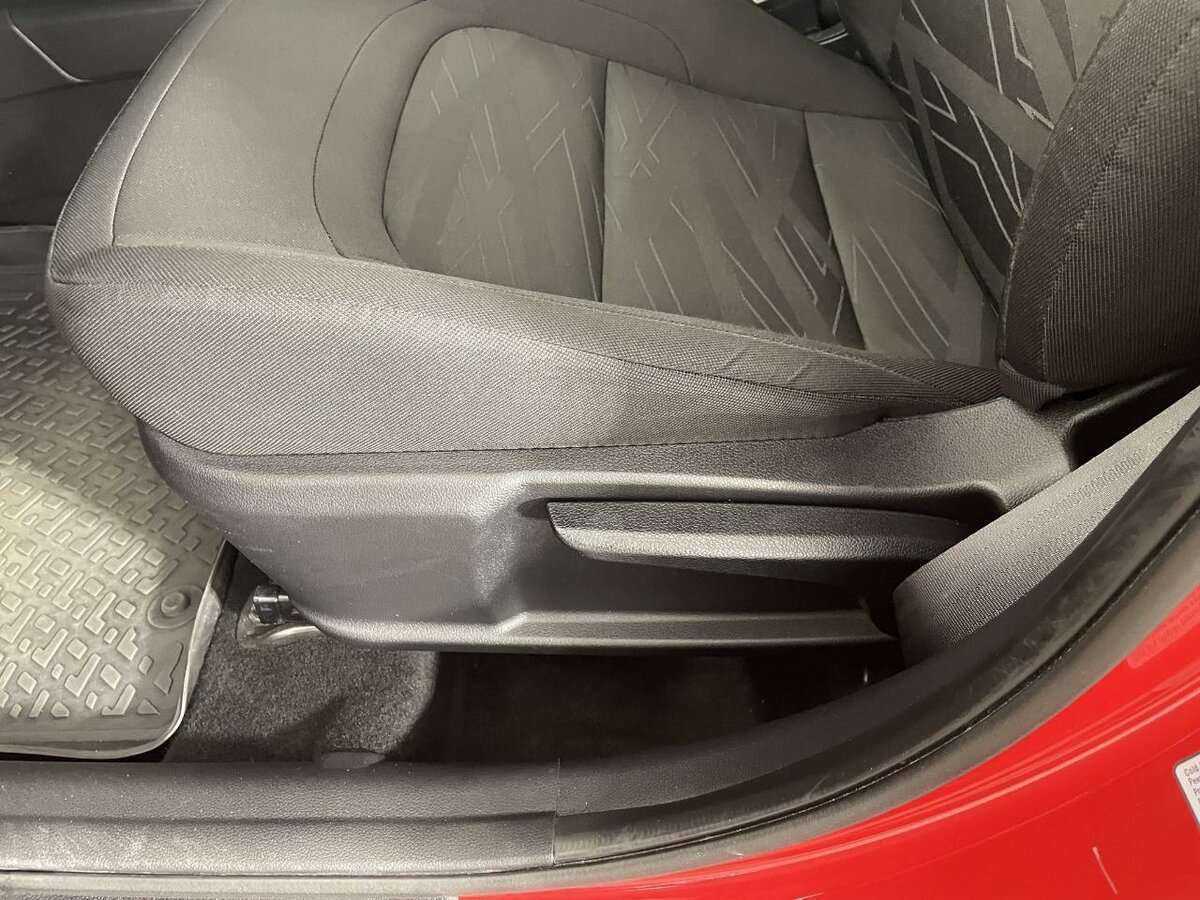 Б/У Киа Сид 2018 года. Фото: #9