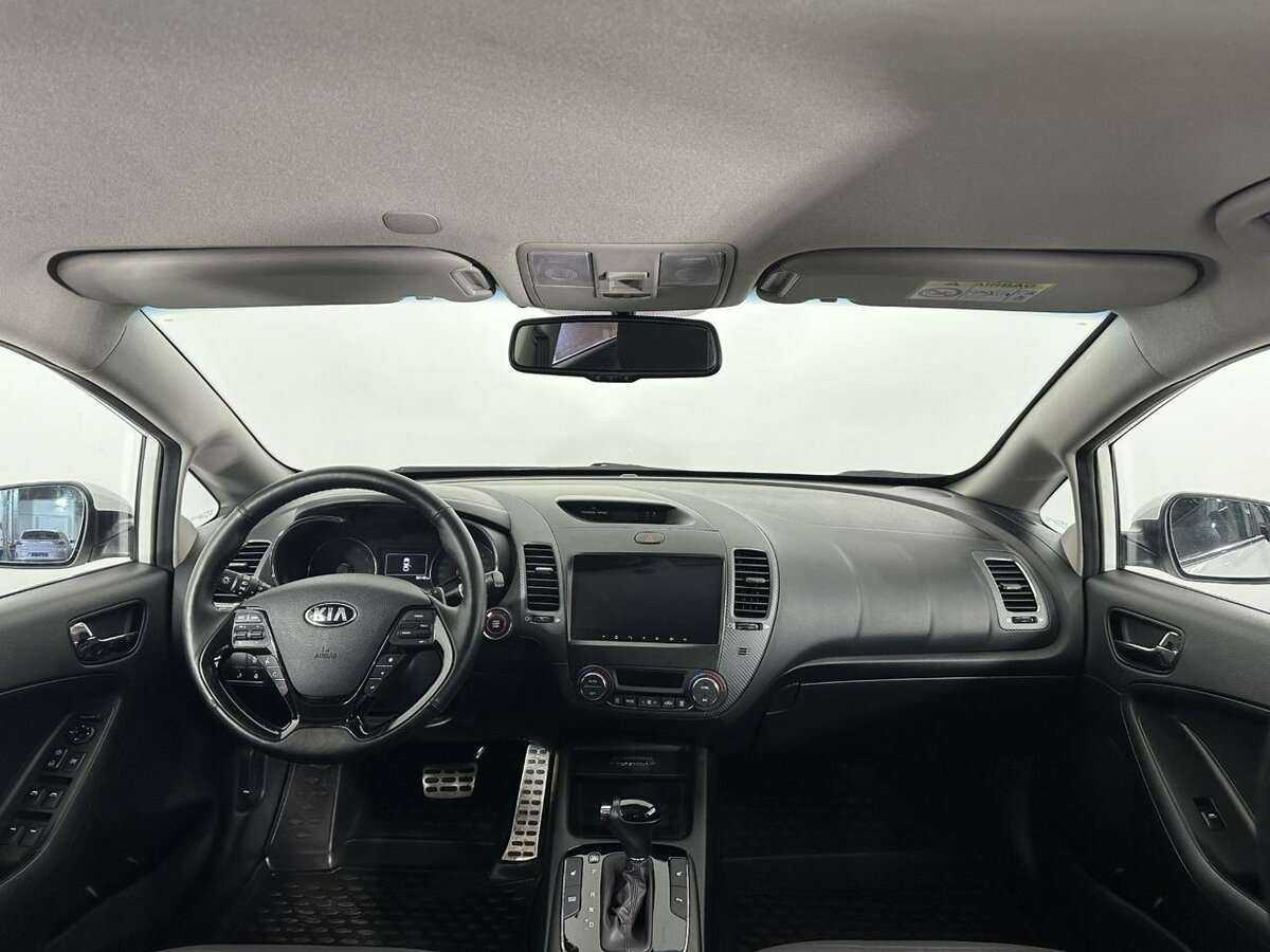 Б/У Киа Церато 2018 года. Фото: #6