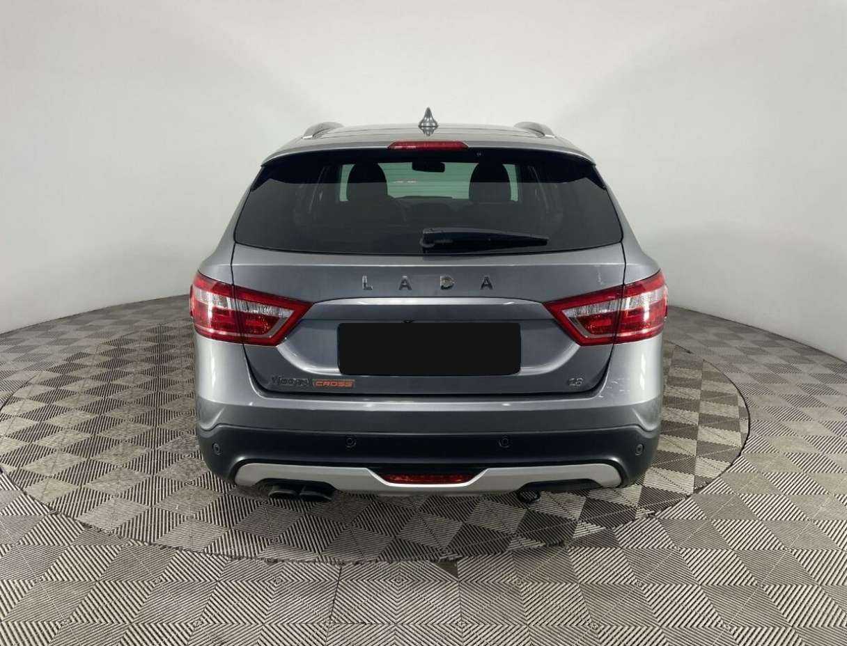 Б/У Лада (ВАЗ) Веста 2018 года. Фото: #2