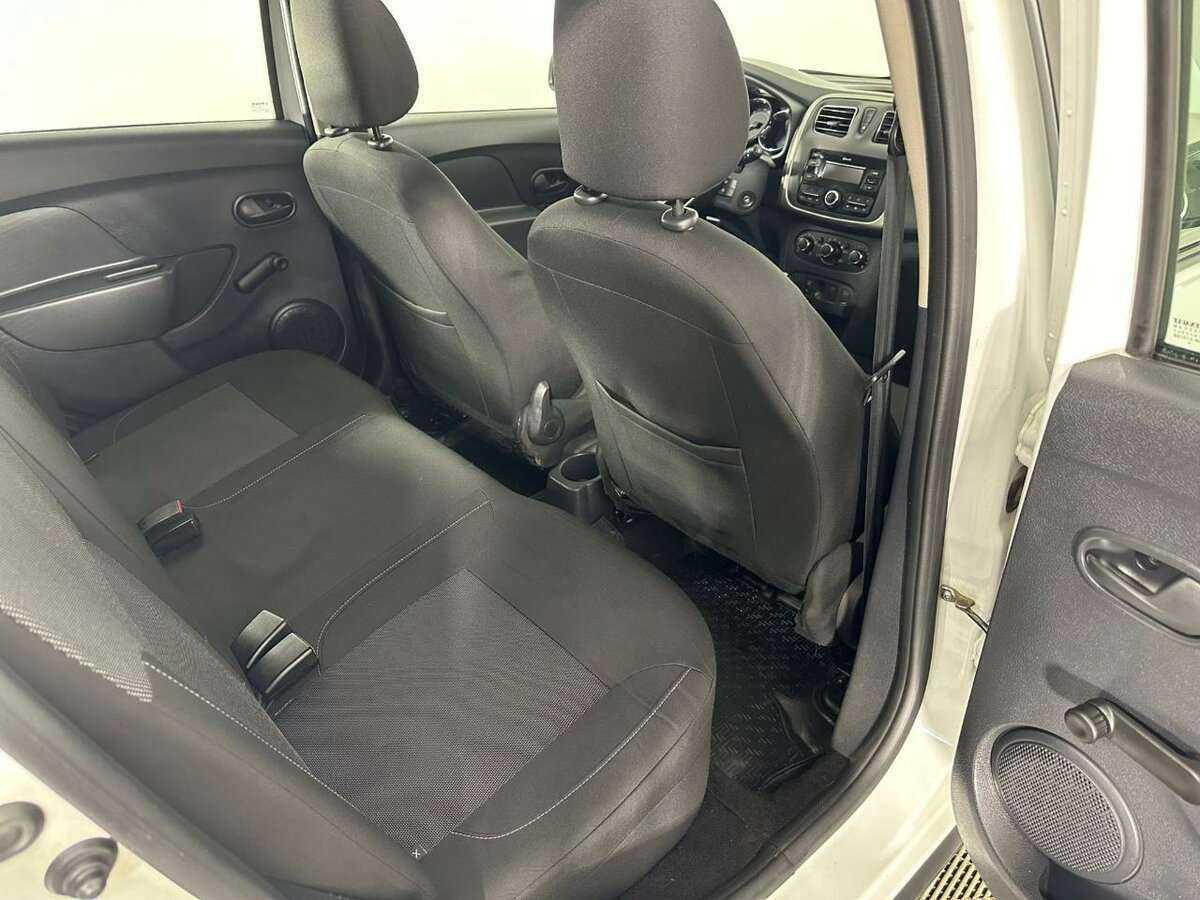 Б/У Рено Сандеро 2019 года. Фото: #15