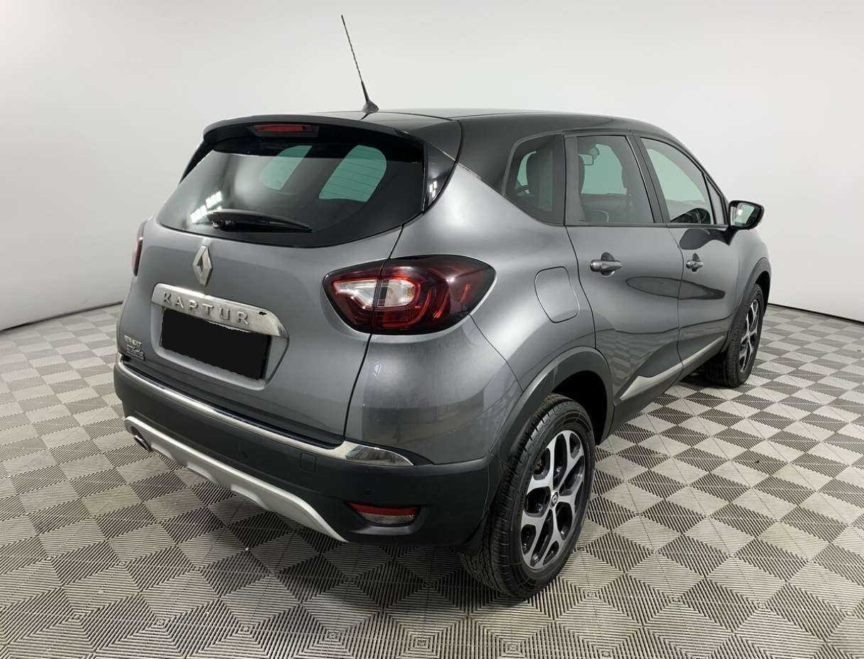 Б/У Рено Каптюр 2019 года. Фото: #4