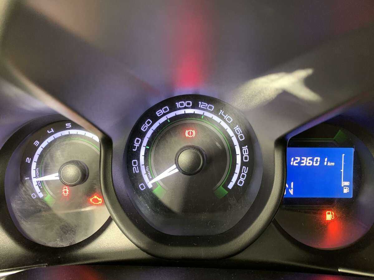 Б/У Лада (ВАЗ) ИКСРЭЙ 2018 года. Фото: #10