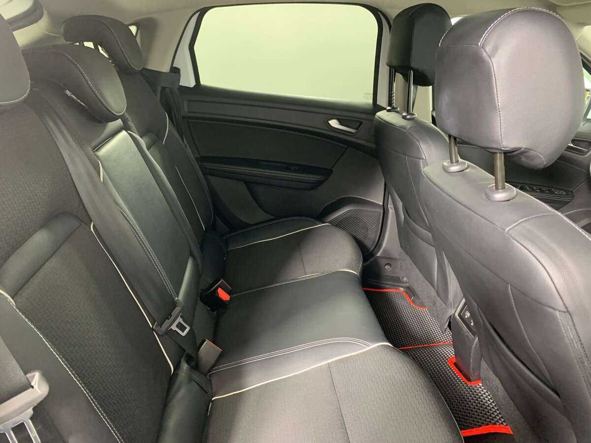 Б/У Рено Аркана 2021 года. Фото: #14