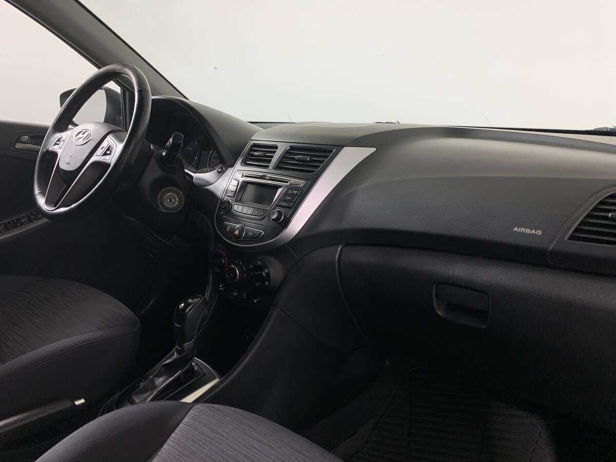 Б/У Хендай Солярис 2014 года. Фото: #10